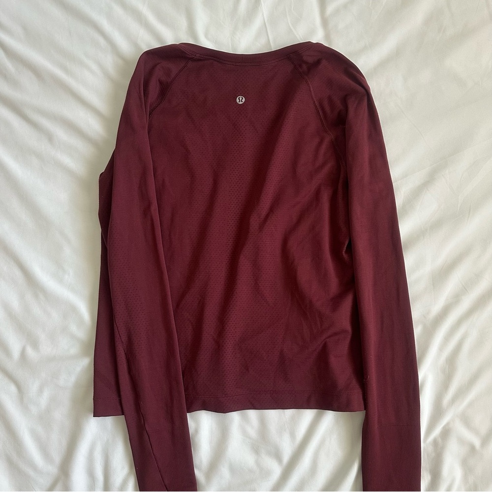Lululemon Swiftly Tech Long Sleeve 2.0 – Mulled Wine | Size 10